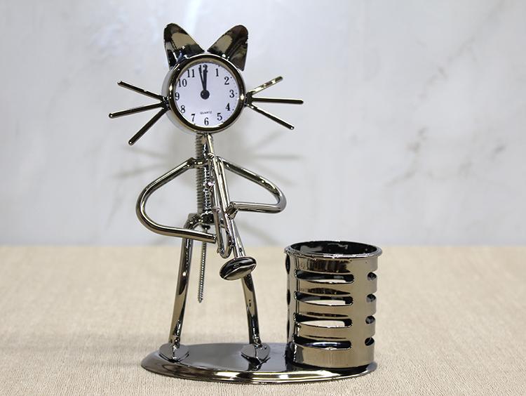 Metal Saksafon Çalan Kedi Müzisyen Saat Ve Kalemlik Alk4346