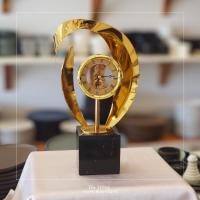 Aurum Twist Şeffaf Çarklı Gold Modern Masa Saati