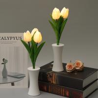 Beyaz Lale Tasarımlı Dekoratif Pilli LED Gece Lambası (30 cm)