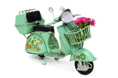 Dekoratif Metal Çiçek Sepetli Scooter Su Yeşili Vintage Tasarım