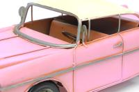 Dekoratif Pembe Metal Klasik Pembe Chevrolet Araba