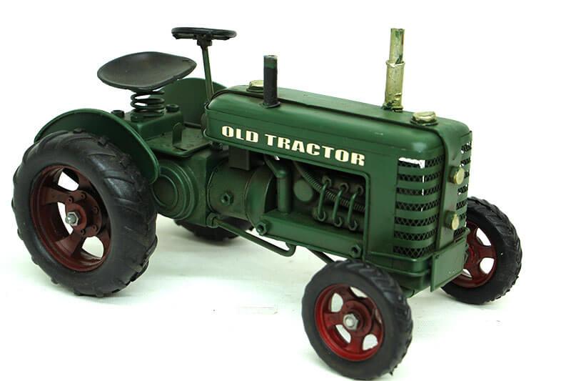 Dekoratif Yeşil Metal Traktör Vintage Tasarım