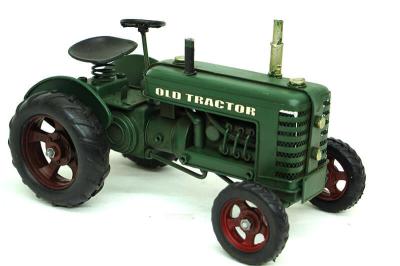 Dekoratif Yeşil Metal Traktör Vintage Tasarım