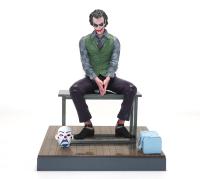Joker Palyaço Maskeli Oturan Dekoratif Figür  Alk6610