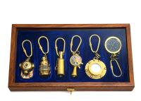 Ahşap Kutulu Denizci Temalı Pirinç Anahtarlık Seti KEY-0285