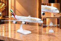 Metal Emirates Airbus Yolcu Uçağı Maketi Standlı Dekoratif  Alk6140