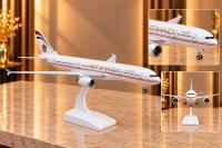 Metal Etihad Airways Yolcu Uçağı Maketi Standlı Dekoratif  Alk6148