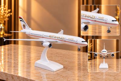 Metal Etihad Airways Yolcu Uçağı Maketi Standlı Dekoratif  Alk6148