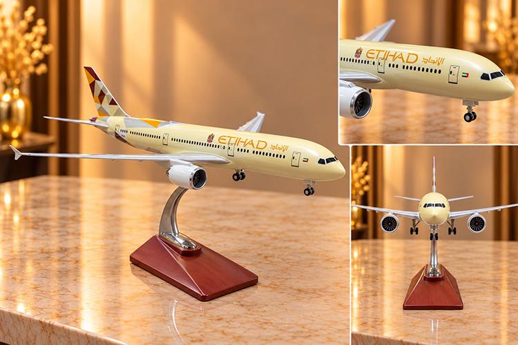 Metal Etihad Airways Yolcu Uçağı Maketi Standlı Dekoratif  Alk6150