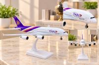 Metal Thaı Aırways Yolcu Uçağı Maketi Standlı Dekoratif Alk6156