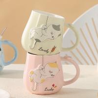 Balonlu Kedi Figürlü Kapaklı Kaşıklı Seramik Kupa 470ml