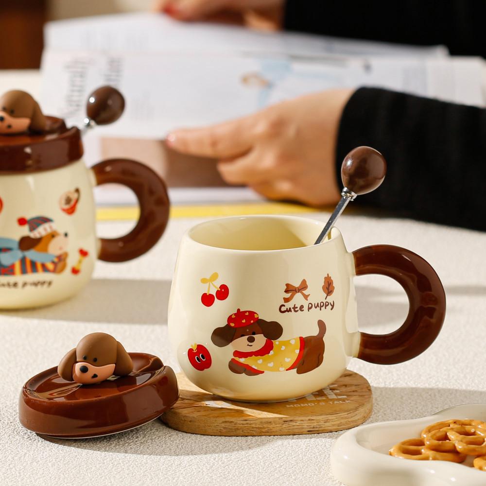 Cute Puppy Köpek Figürlü Kapaklı Kaşıklı Seramik Kupa 340ml