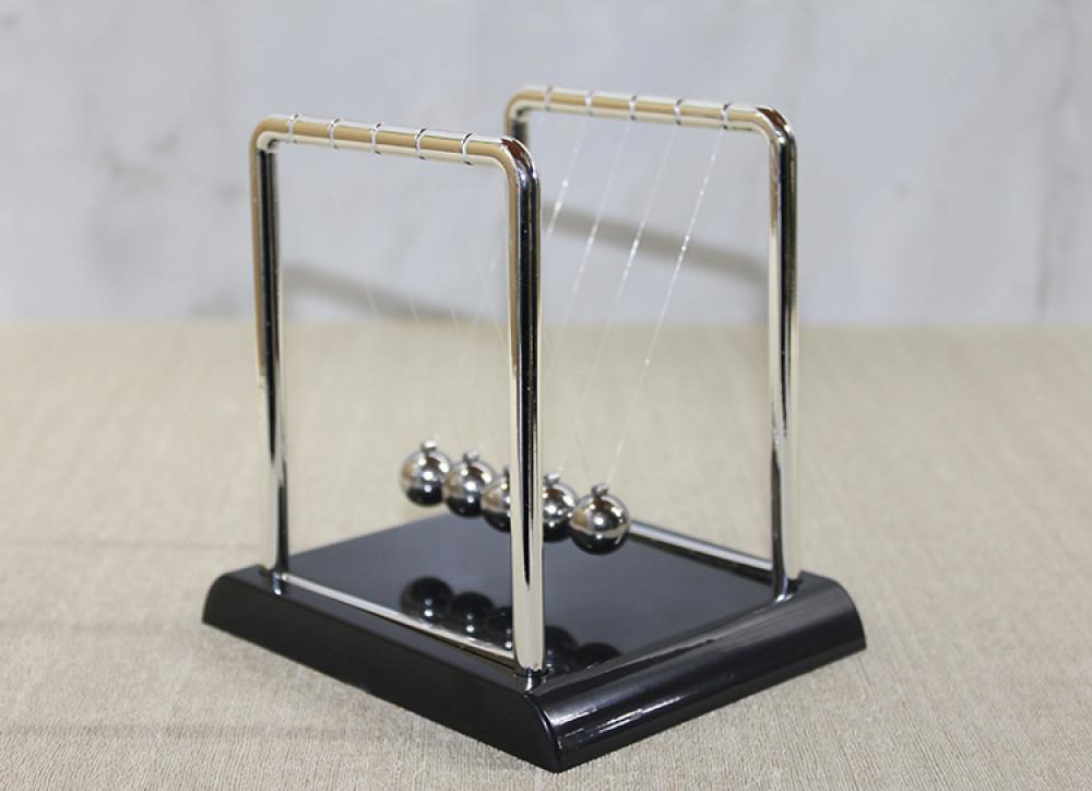 Masa Üstü Newton Beşiği Kinetik Denge Balans Dekoru Alk3798