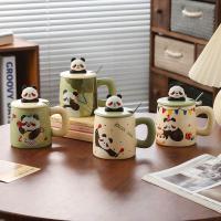 Sevimli Panda Figürlü Kapaklı Kaşıklı Seramik Kupa 400ml